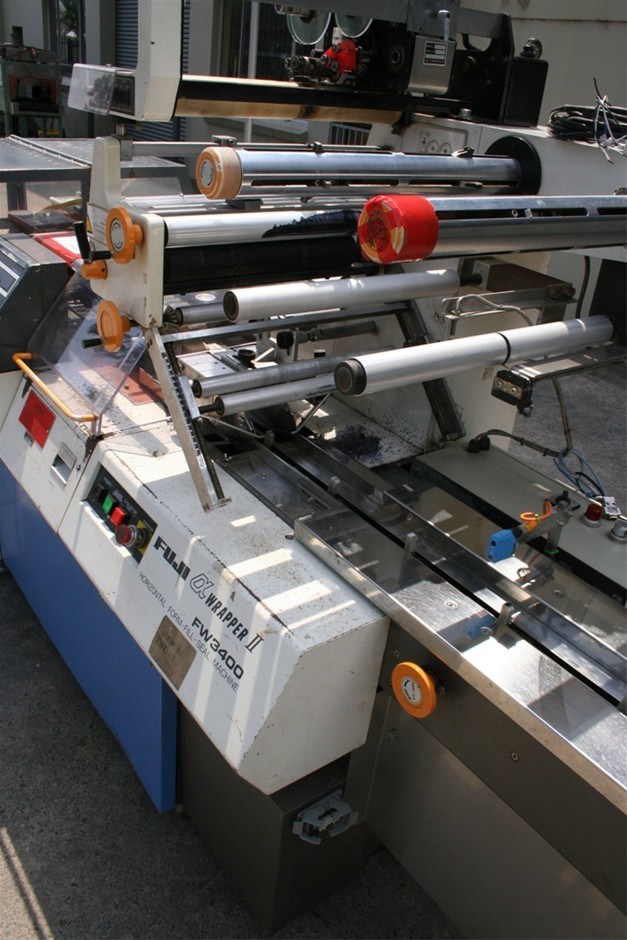Horizontal Flow Wrapper, ``Fuji``, Model FW 3400, Alpha 2 unit, fully