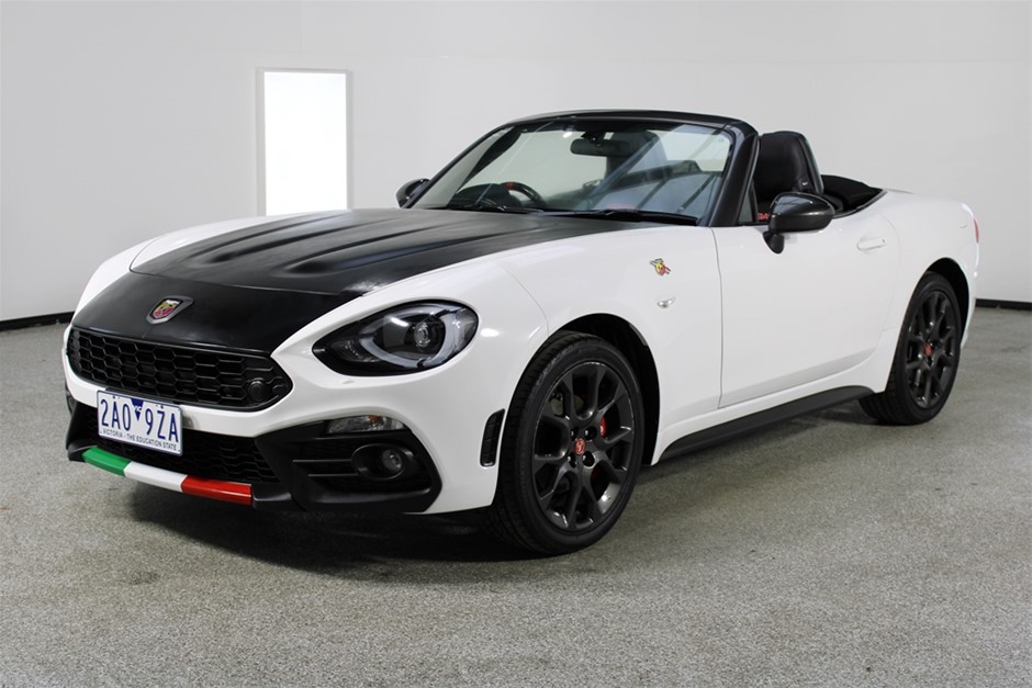 2017 ABARTH 124 SPIDER Manual Convertible