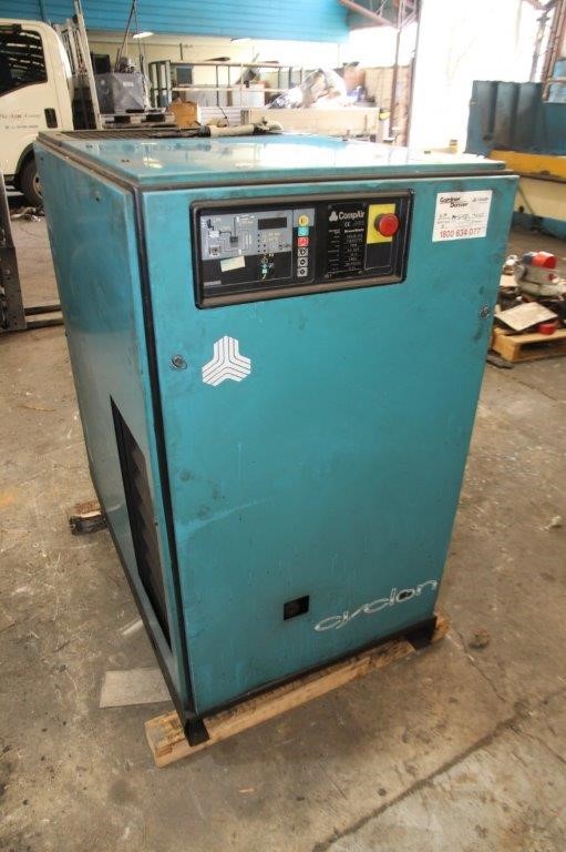 1996 CompAir CYCLON 215 Screw Air Compressor