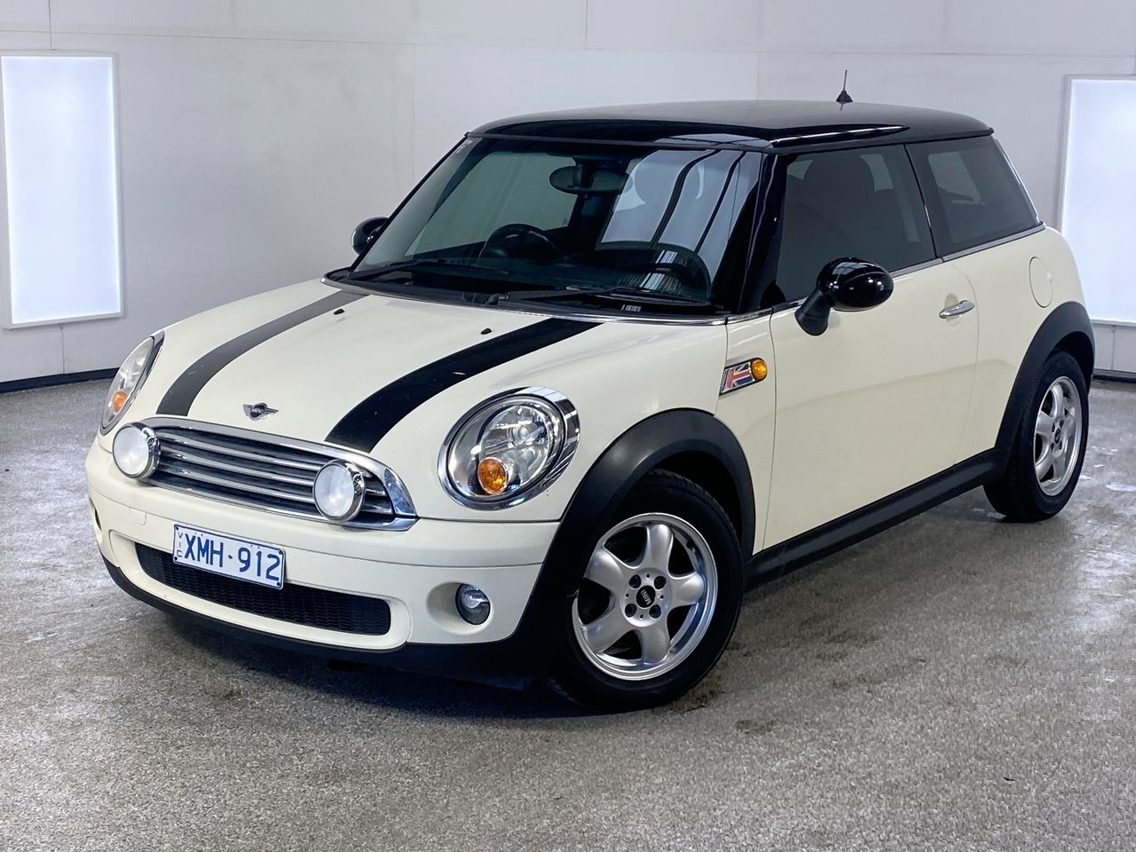 2010 Mini Cooper R56 Automatic Hatchback Auction (0001-21030726 ...