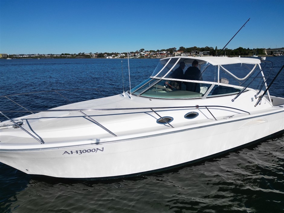 RIVIERA 3000 OFFSHORE