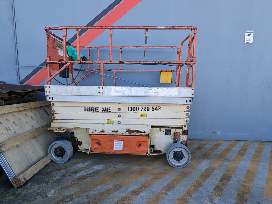 No Reserve - Scissor Lift, Tools, Catering & Cafe Equipment