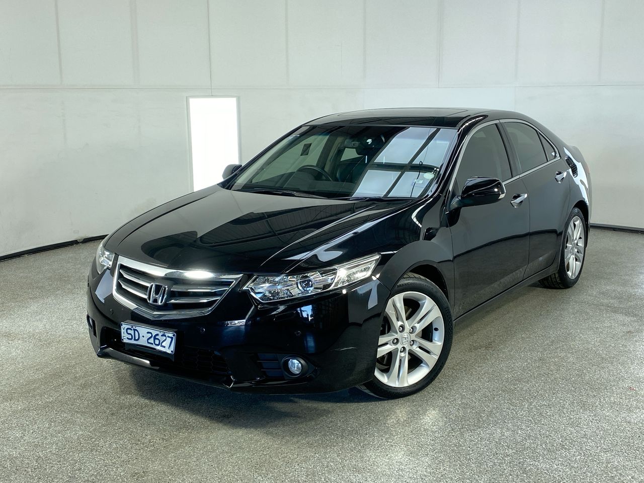 2011 Honda ACCORD EURO Luxury 8TH GEN Automatic Sedan