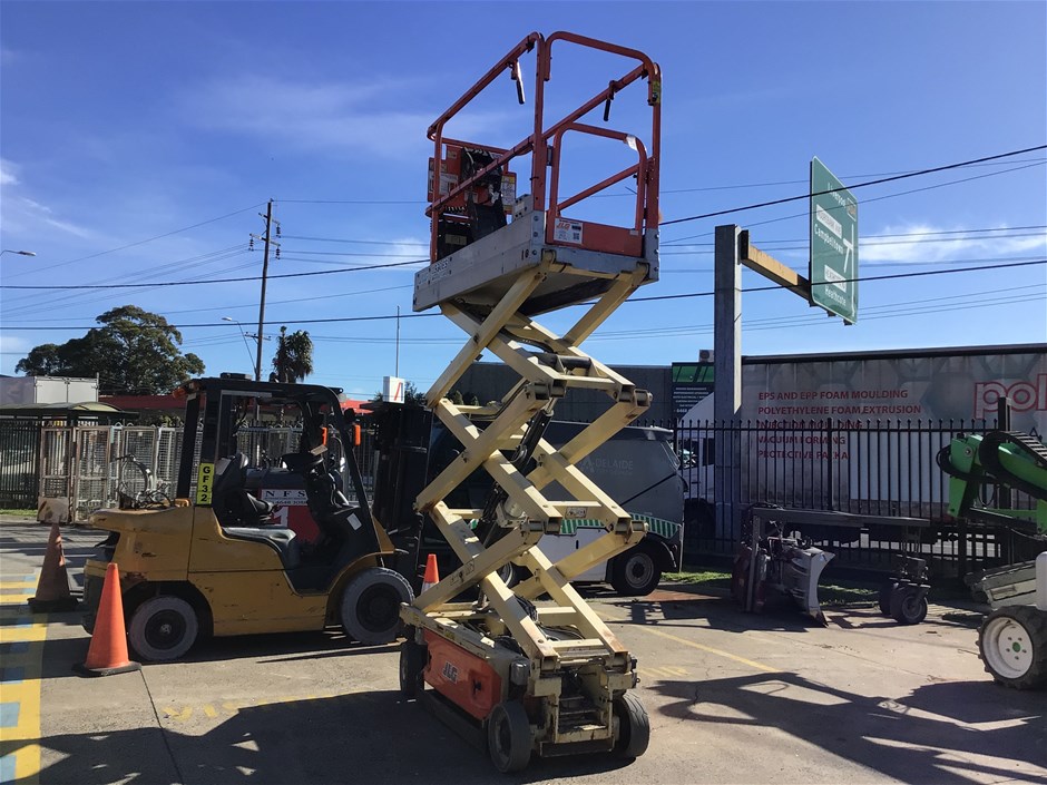 <p>2014 JLG 1930ES Scissor Lift</p>