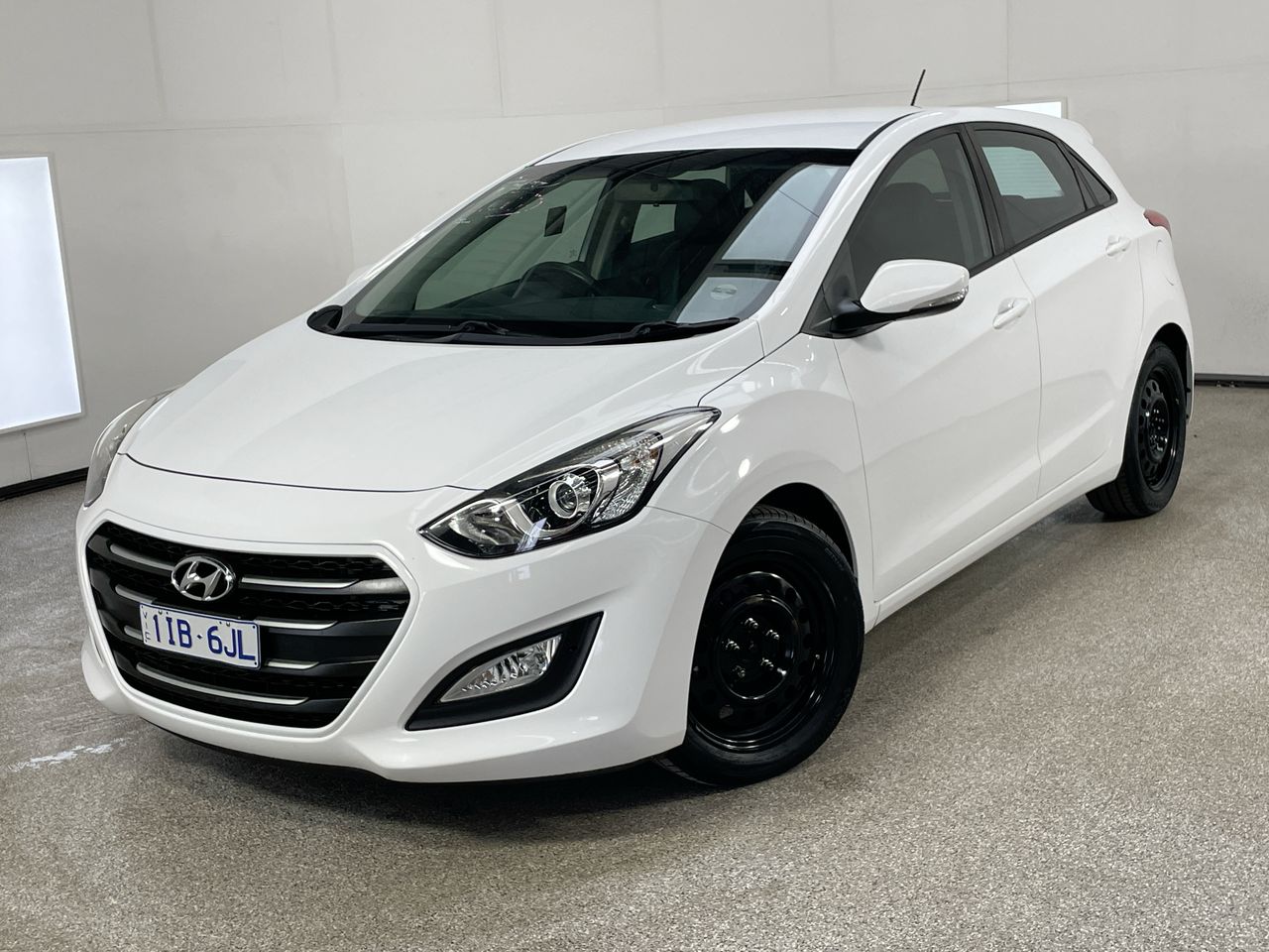2016 Hyundai i30 Active X GD II Turbo Diesel Automatic Hatchback ...