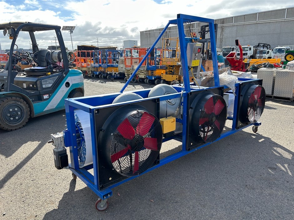 No Reserve IPC High Rise Window Cleaning System, Scrubbers 