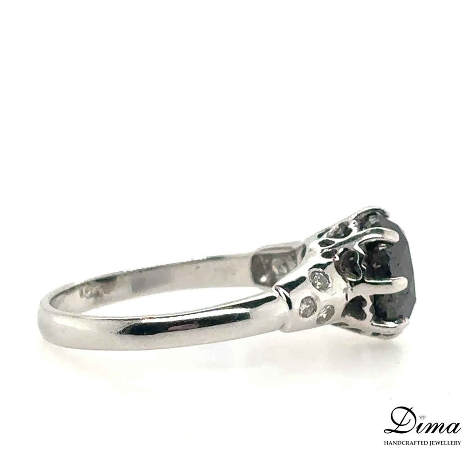 18ct White Gold 2.90ct Black Diamond Ring
