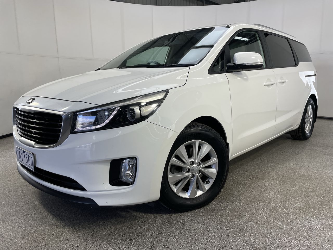 2017 Kia Carnival Si YP Automatic 8 Seats People Mover