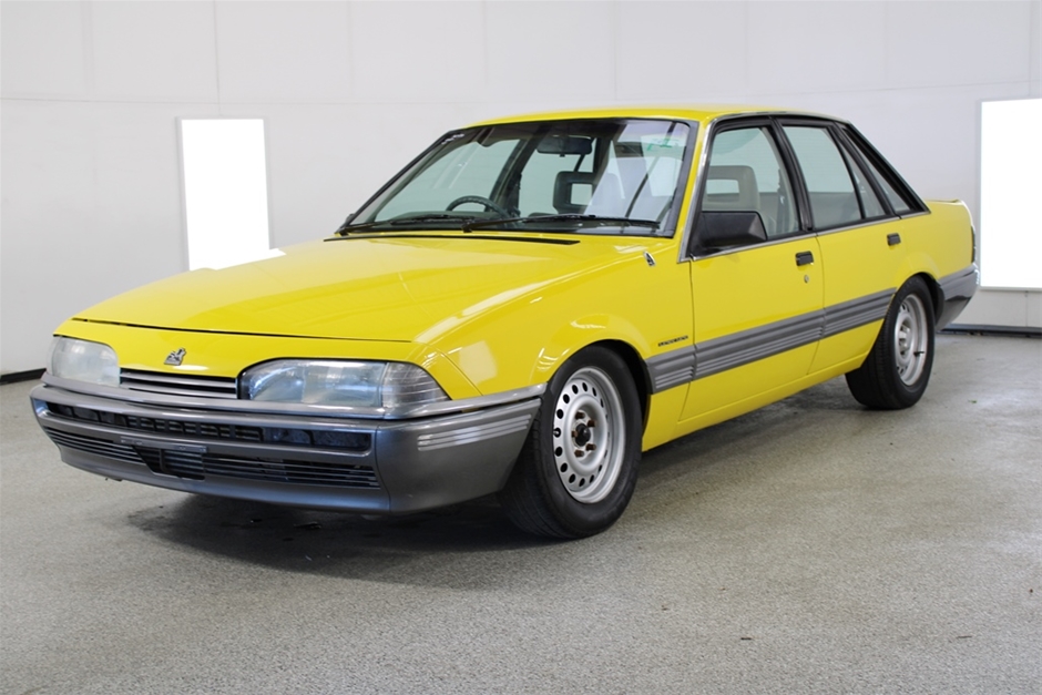 1987 Holden VL Commodore SL (BT1) Turbo Sedan