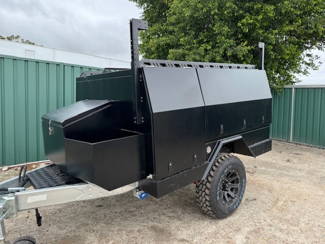 2025 K8S Hybrid Camper - Black (Unused)