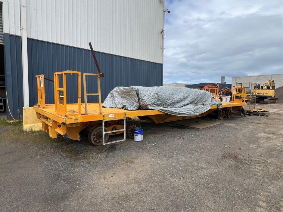 2020 Manco 11.5m Rail Trailer &  2020 Manco 18T Tug MPT70