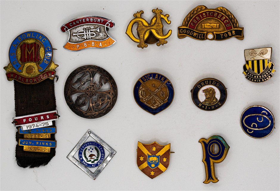 Approx. 12 x NZ assorted enamel badges including: 3 x assorted sporting ...