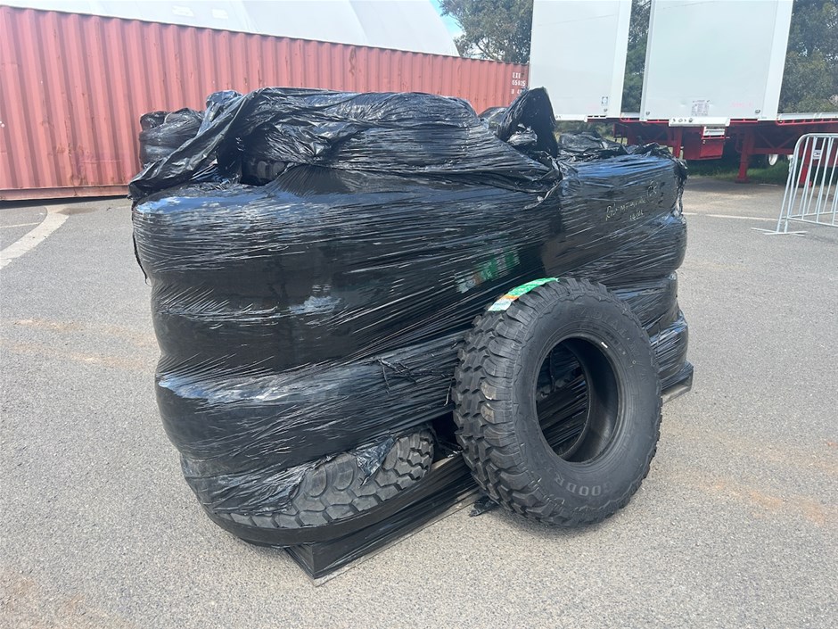 ASSORTED AUTO & CARAVAN ACCESSORIES