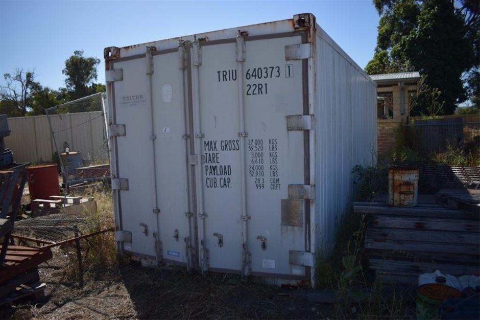 20' x 8' Sea Container, Lincoln Industrial Radiator Assembly