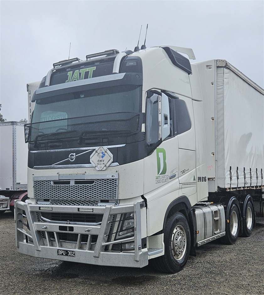 2021 Volvo FH16 700 EURO5 6 x 4 Prime Mover Truck