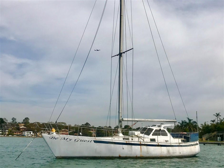 ADAMS AQUILA CENTRE COCKPIT- NO RESERVE 