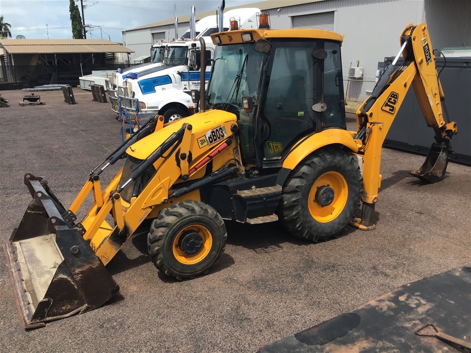 JCB 3CX Backhoe Loader