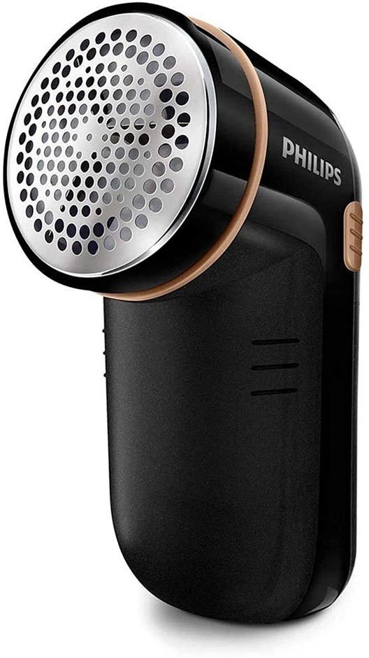 PHILIPS Fabric Shaver for Removing Fabric Pills, Black, GC026/80. Powers on