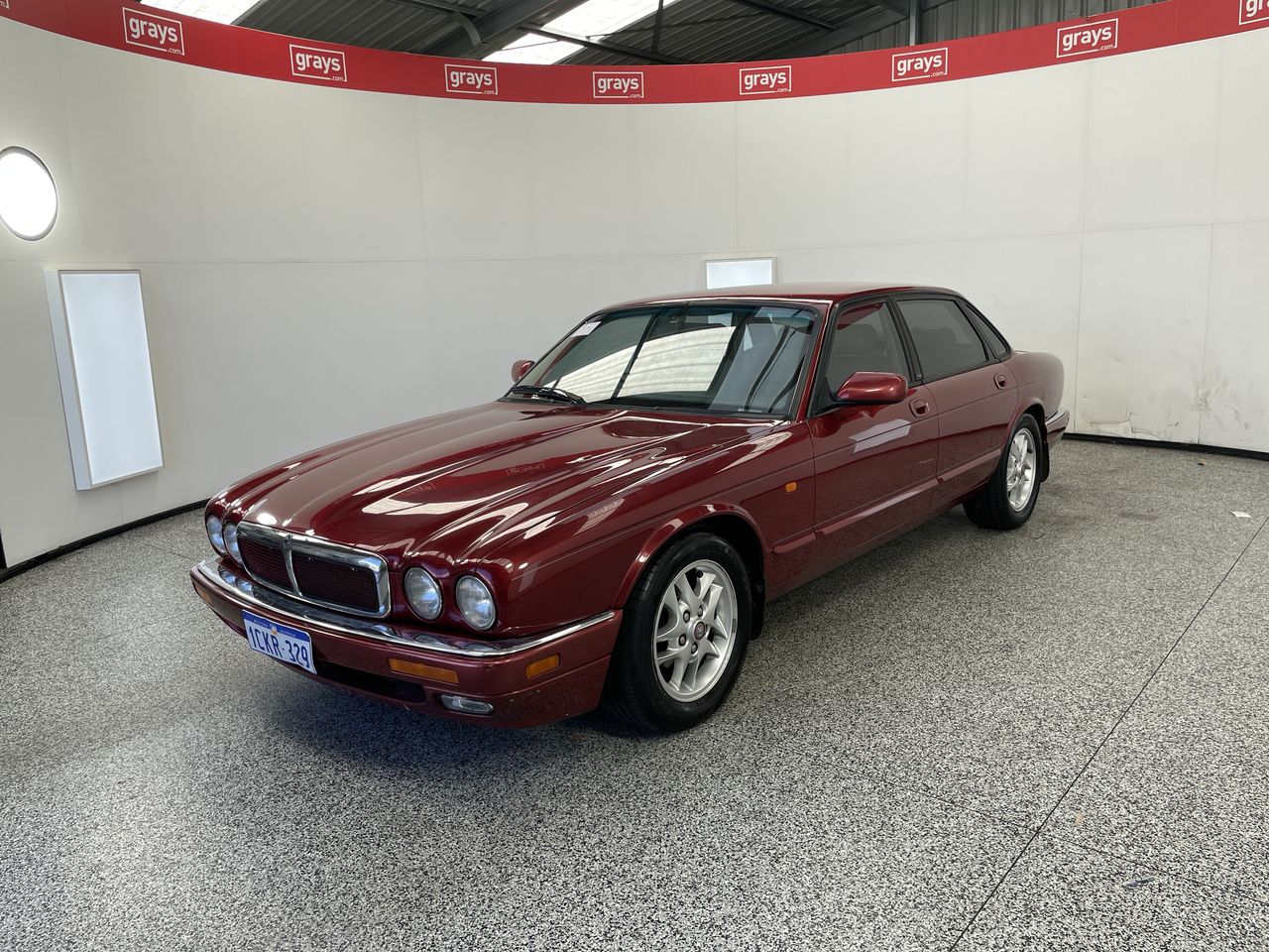 1994 Jaguar XJ6 X300 Automatic Sedan
