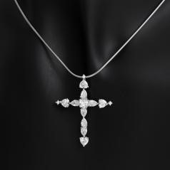 Elegant 18K White Gold plated Simulated Diamond Necklace