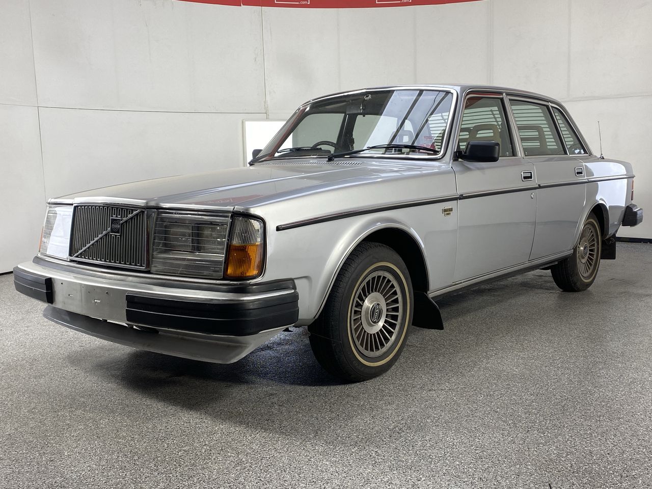 1979 Volvo 264GLE Manual Conversion Sedan 