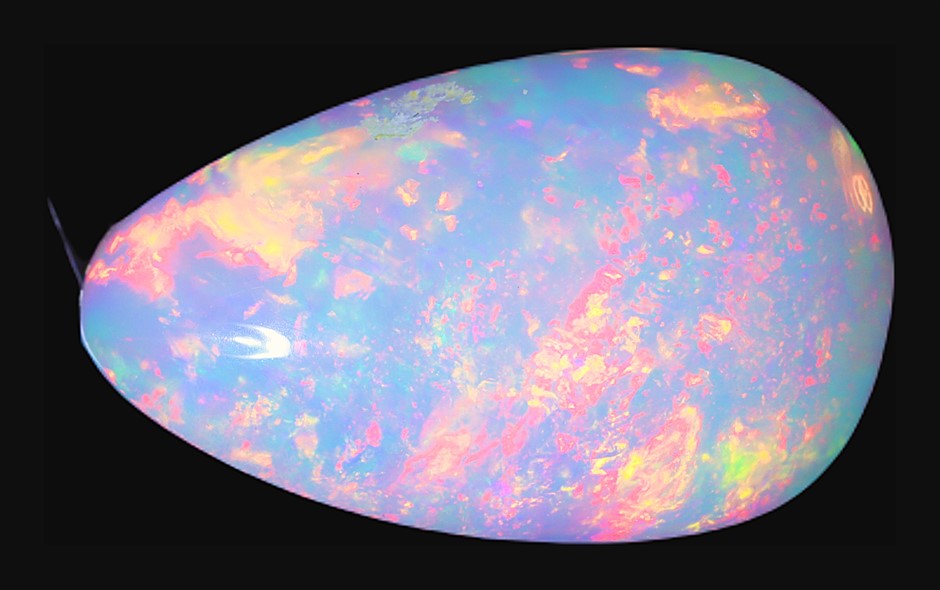 4.45 Carats Ethiopian Opal