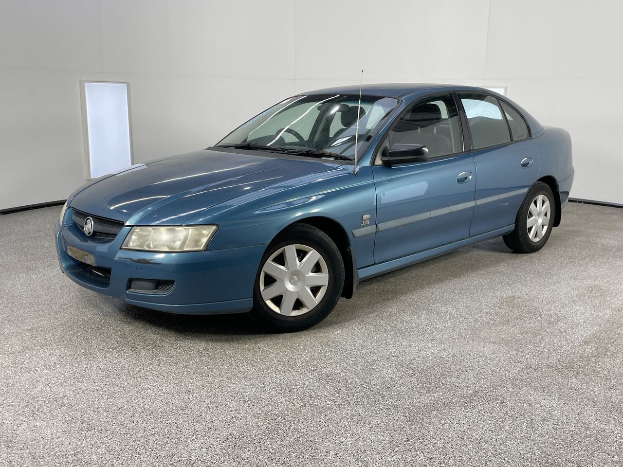 2004 Holden Commodore Executive VZ Automatic Sedan