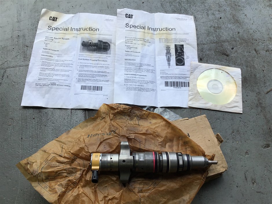 Caterpillar injector - unused