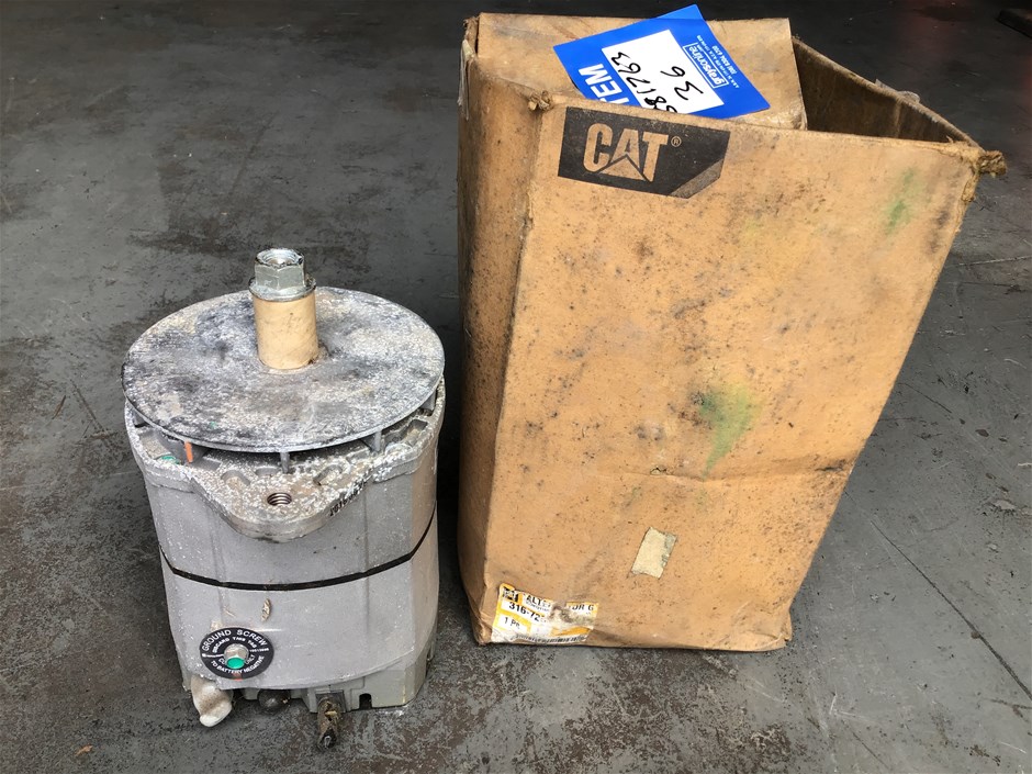 Caterpillar alternator  suits 140H grader