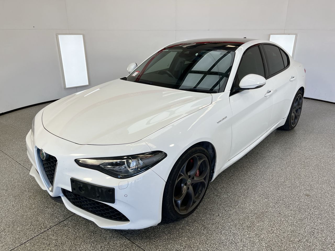 2020 Alfa Romeo GIULIA VELOCE Automatic - 8 Speed Sedan