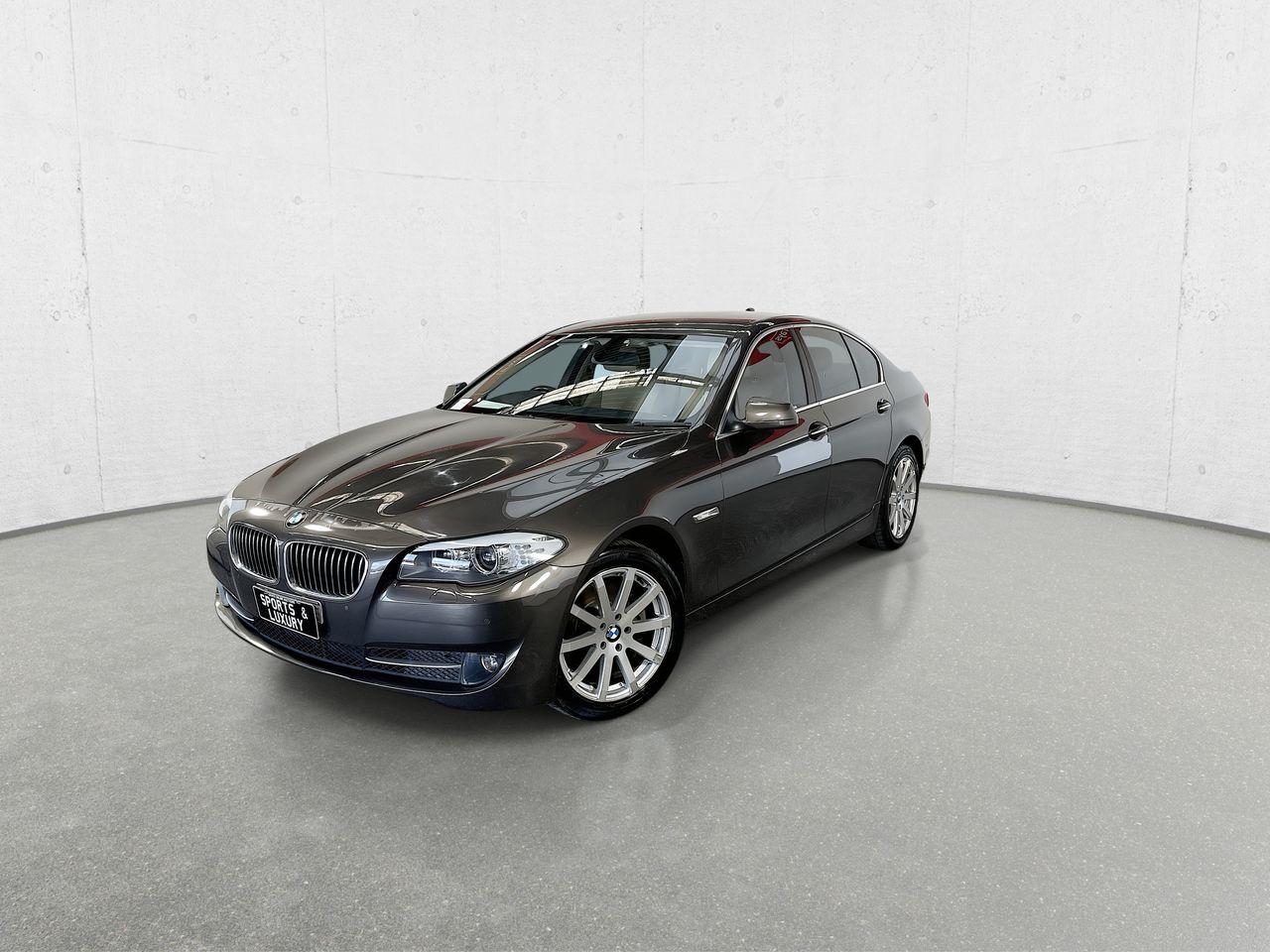 2010 BMW 5 28i F10 Automatic - 8 Speed Sedan