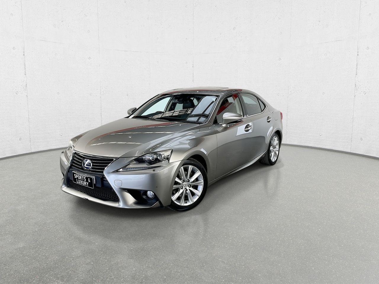 2013 Lexus IS IS300h LUXURY AVE30R CVT Sedan