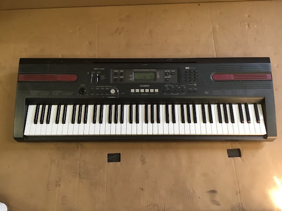 Casio WK-110 Portable Electronic Keyboard Auction (0023-2565266 ...