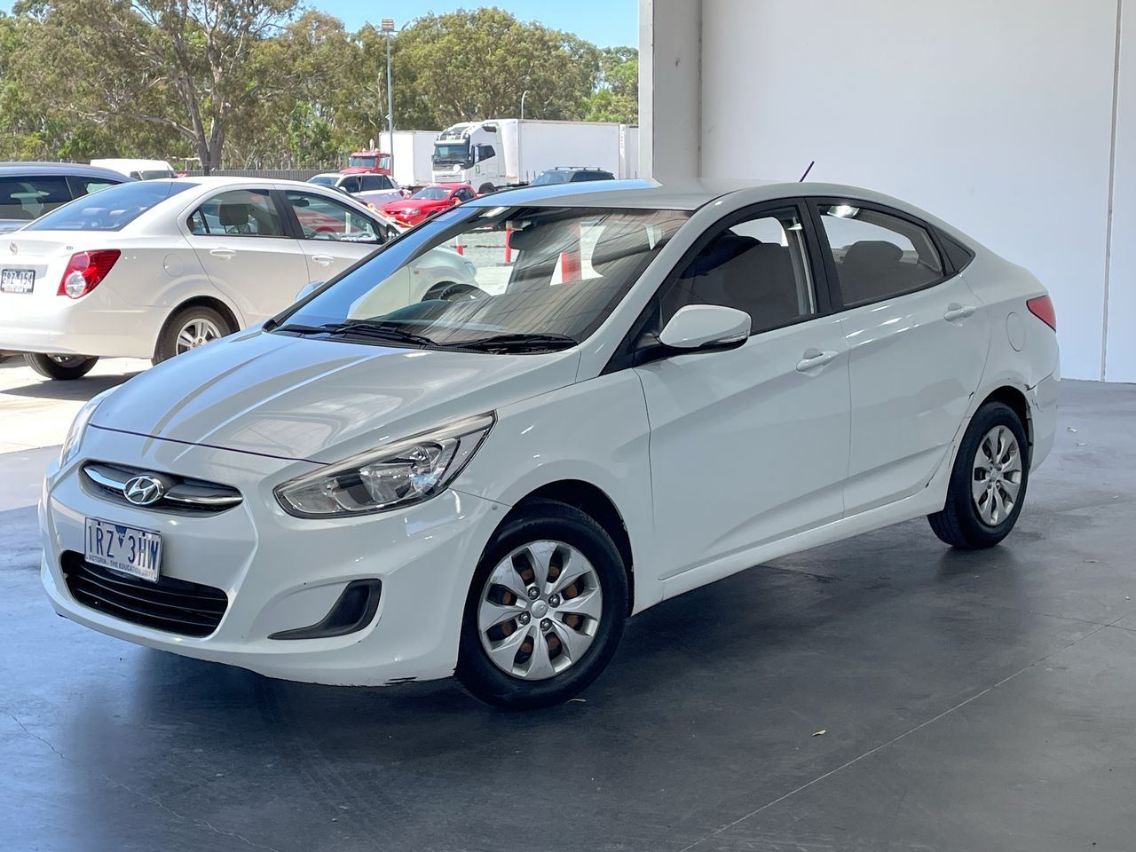 2016 Hyundai Accent Active RB Manual Sedan Auction (0001-21043938 ...