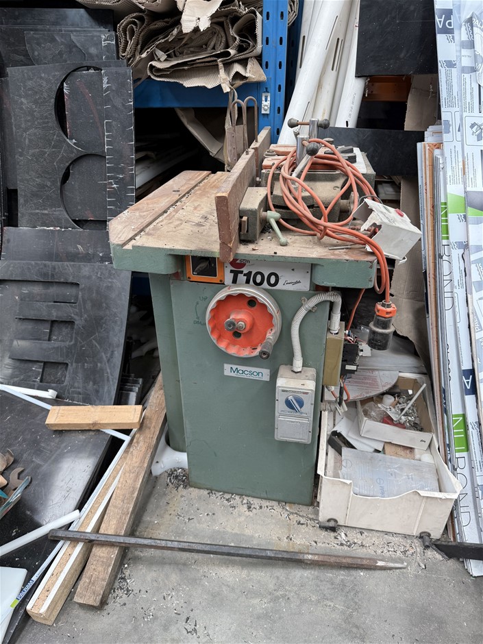 SCM spindle moulder Model T100 Auction (0029-3032206) | Grays Australia