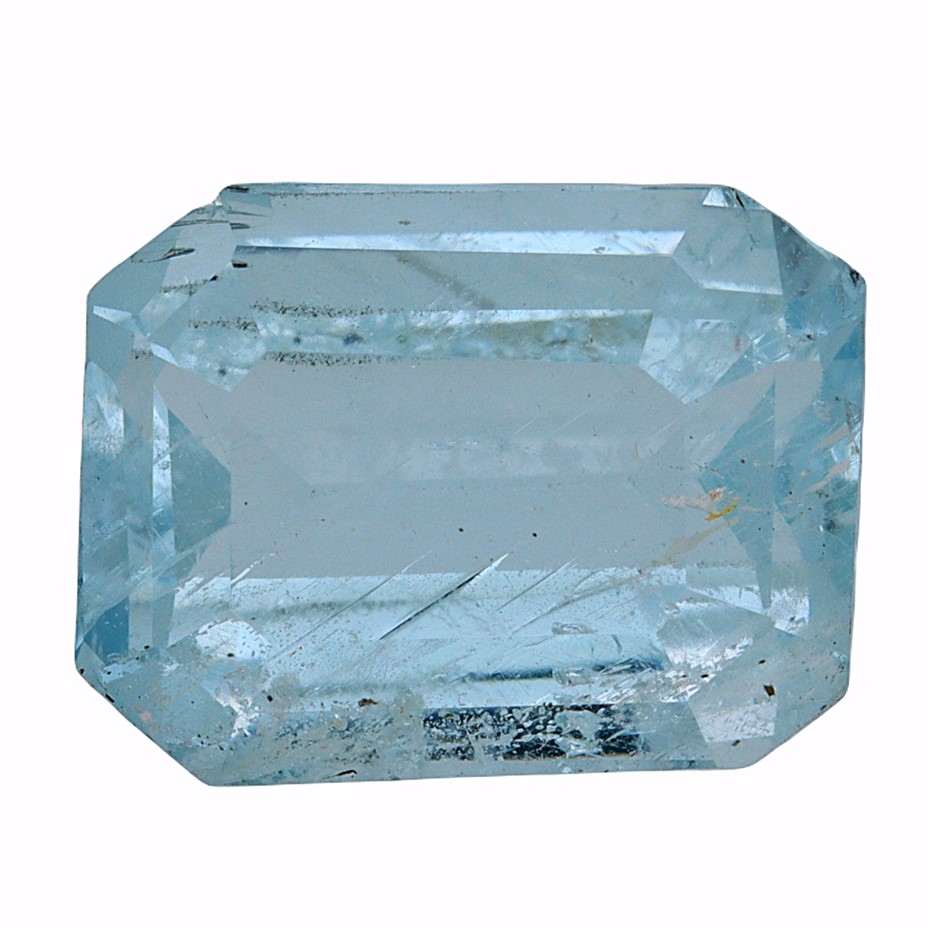 3.38 Carats Light Blue Aquamarine