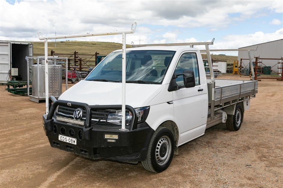 2019 Volkswagen Transporter 2.0L FWD Automatic Cab Chassis