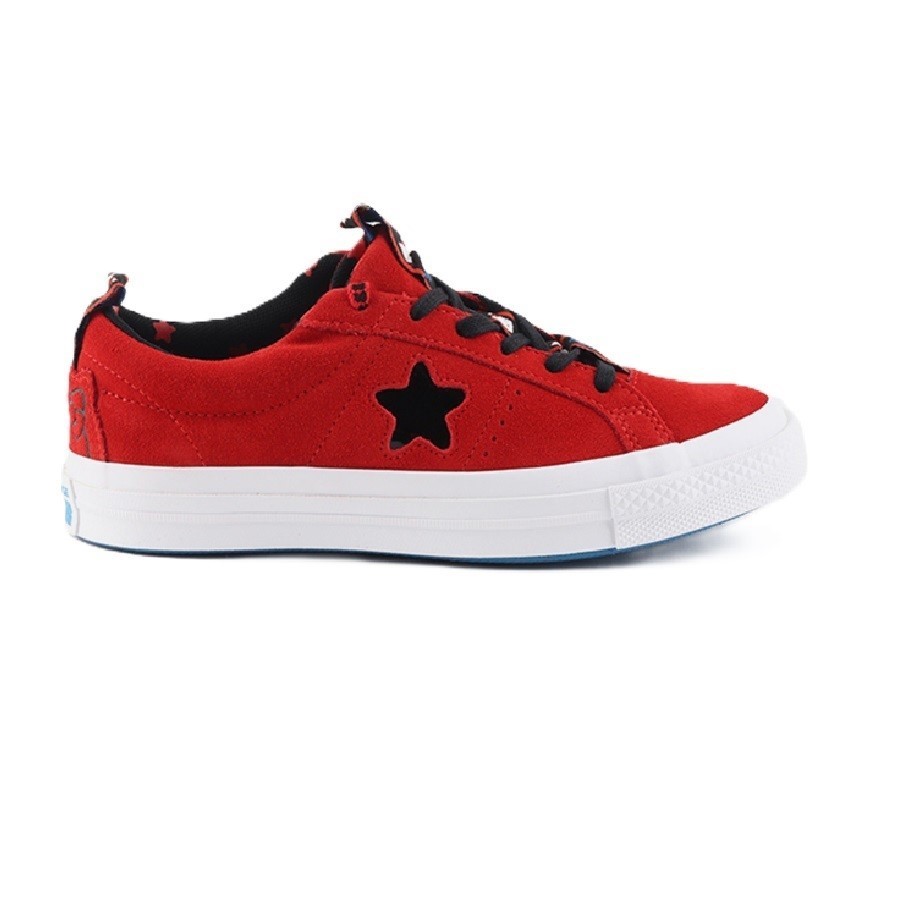 CONVERSE Unisex Hello Kitty One Star Suede Sneaker, Size UK 6, Fiery Red/Bl