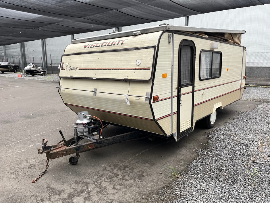 Viscount Regency Caravan 