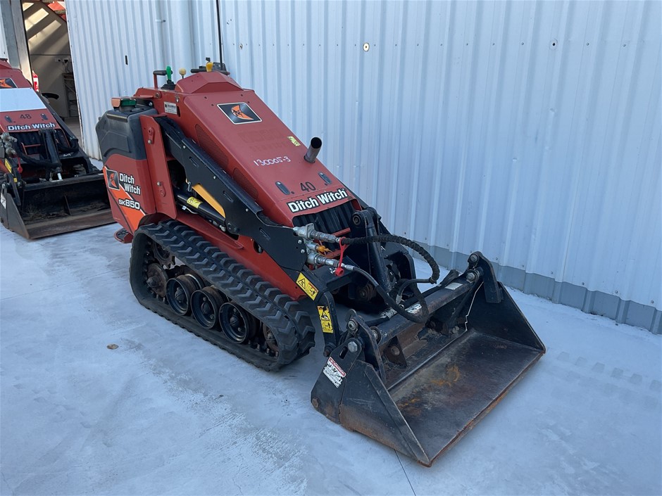 Ditchwitch, Weldermann, and Wacker Neuson Loaders