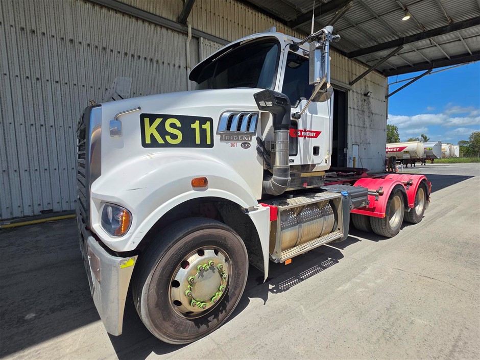 Mostly Unreserved - Prime Movers, Side Tippers & More