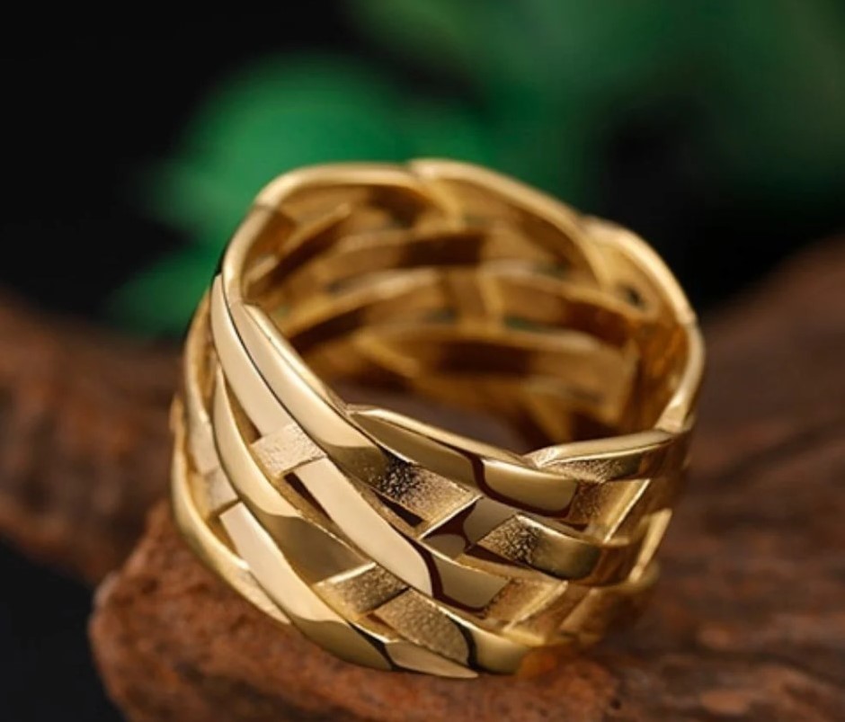 Italian Design Braided Weave Pattern Ring in 18K Triple Yellow Gold ...