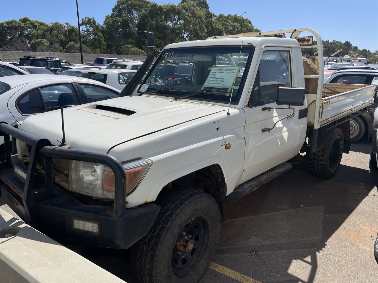 Toyota Land Cruiser Manual Ute