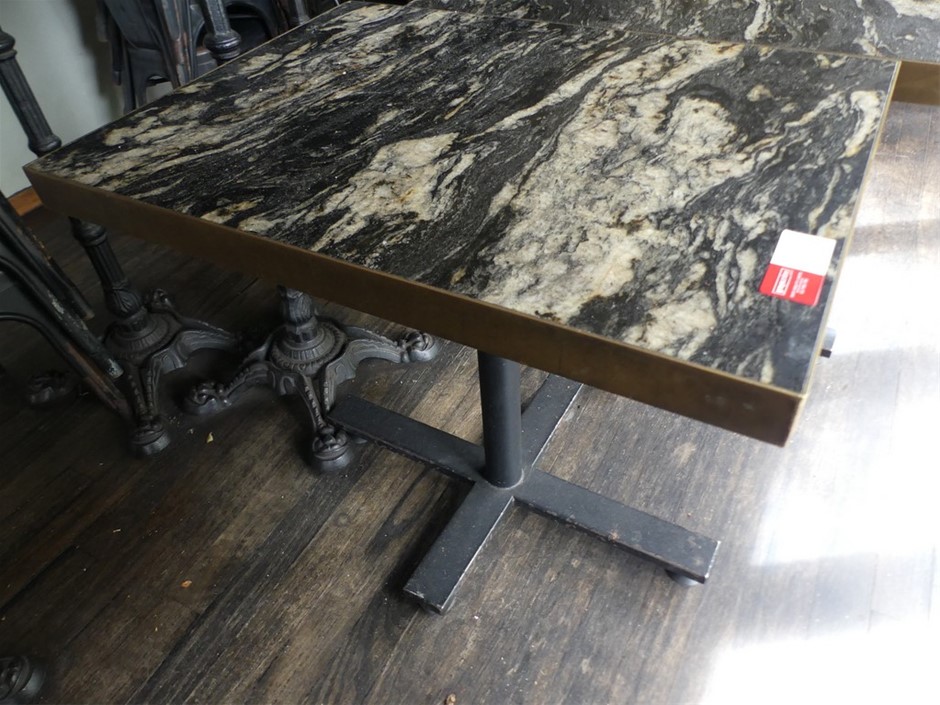 Online Auction Closing "Going, Going, Gone!"