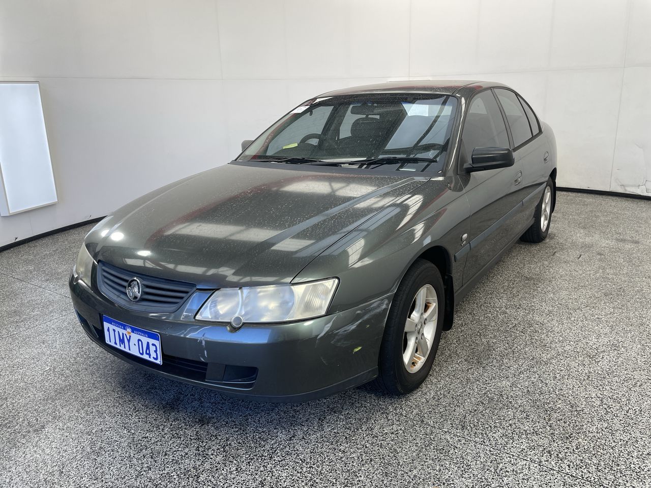 2003 Holden Commodore Executive VY Automatic Sedan Auction (0001 ...