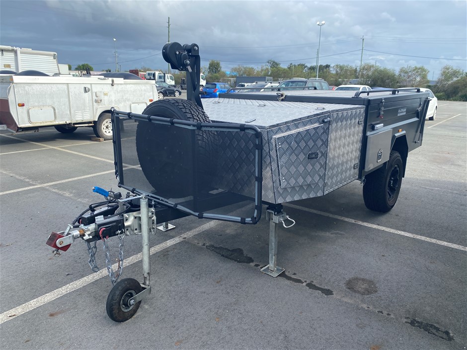 2021 Platinum Quest Quest S3 Camper Trailer 