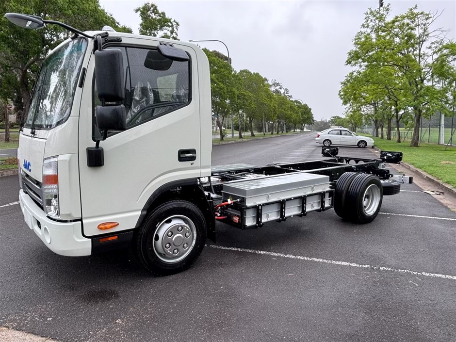 2023 JAC N55EV S Cab Chassis Truck RWD Automatic Cab Chassis