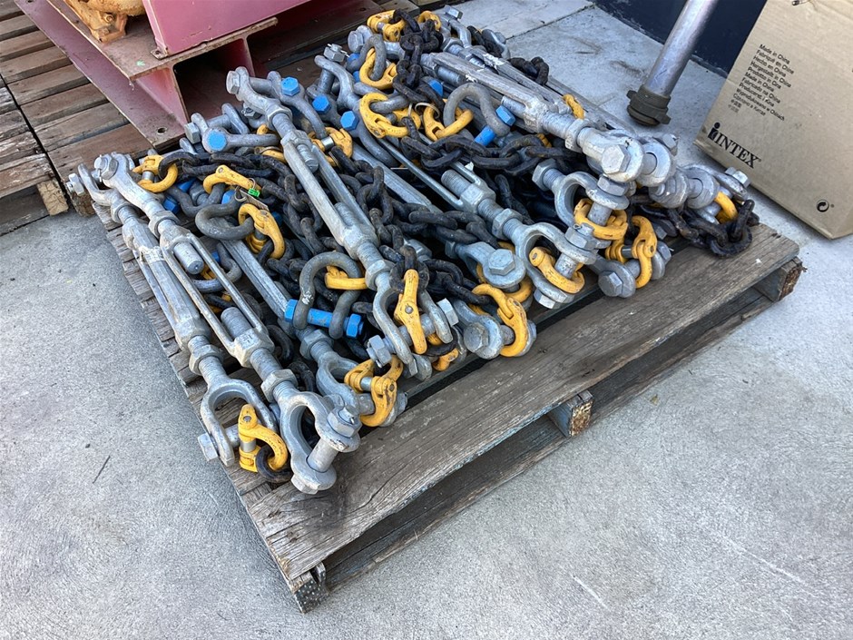 Pallet of Large Turn Buckles Auction (0079-3032738) | Grays Australia