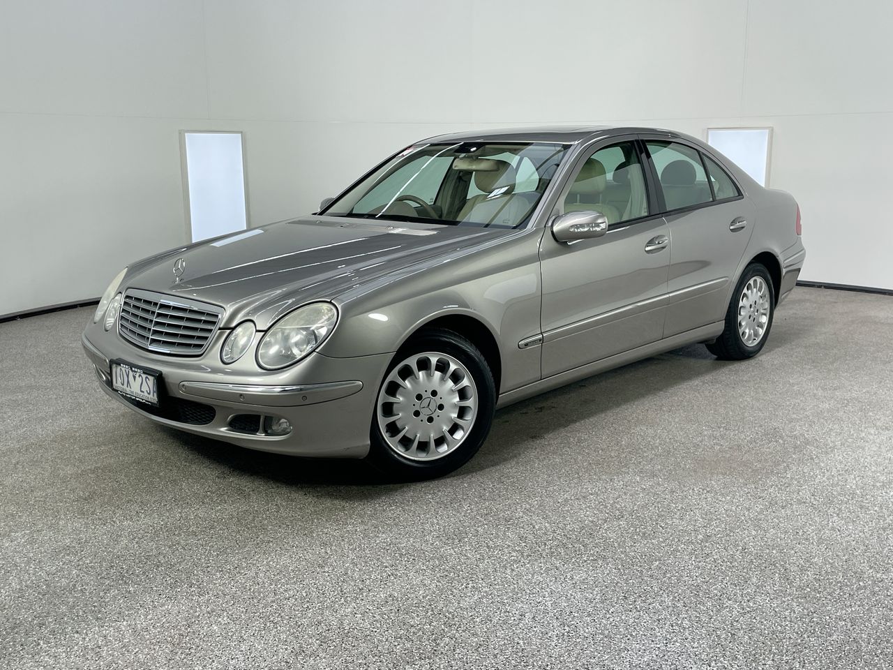 2005 Mercedes Benz E280 Elegance W211 Automatic Sedan