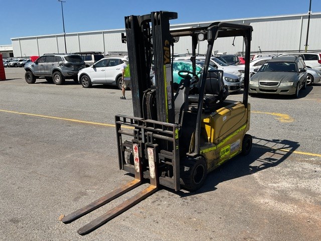 Unreserved Yale ER20VF Forklift & Baoli KB/G25 Forklift